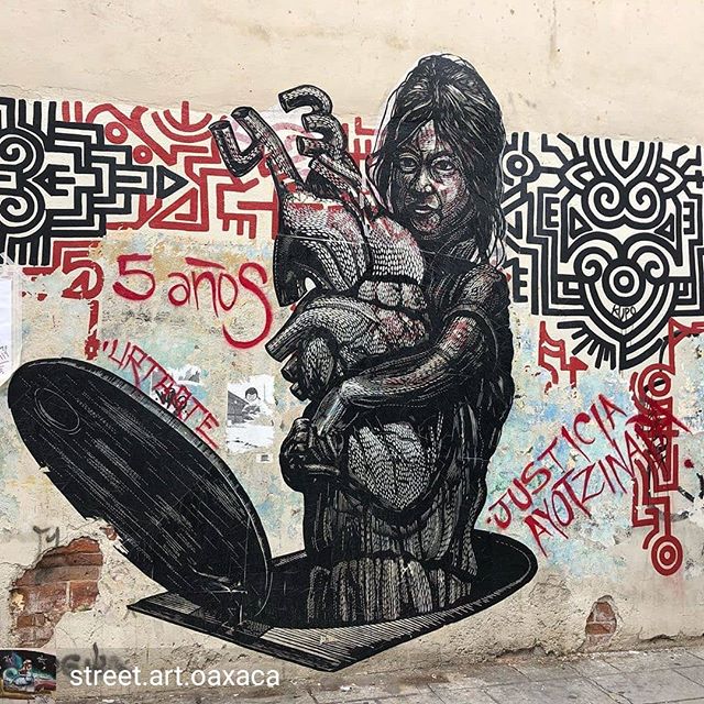 Repost de @street.art.oaxaca -  5 años de la desaparición de 43 estudiantes, y no son los únicos desaparecidos @urtarte_oaxaca Gracias por hacer visible lo invisible 🏽