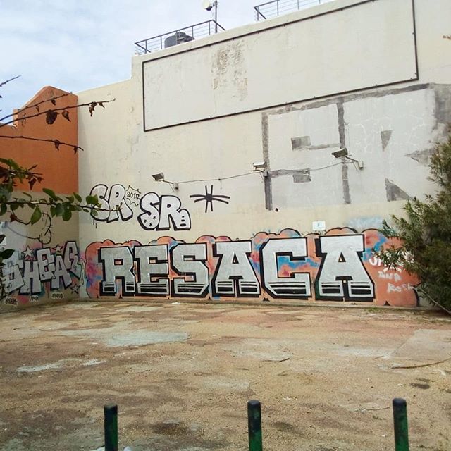 Muchas gracias a toda la banda de Montevideo por estar presente, mucha energía para seguir creciendo. Un momento de comunidad importante.Vandalismo y Arte!.Mención especial a Andrea  de @graffmvd y a Santo de @montana.uruguay por la confianza, gestión y apoyo. Abrazo!.🌎